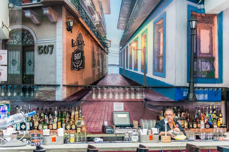 Bar 507