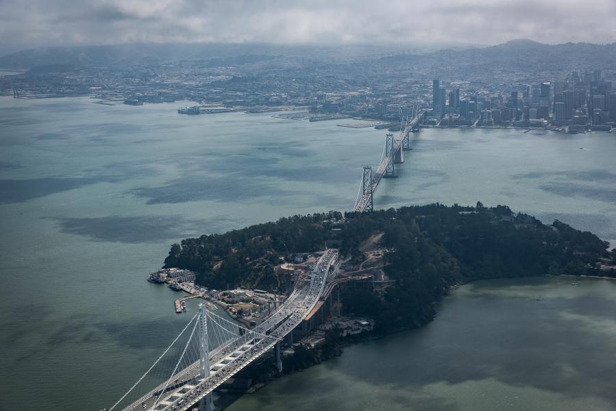 Begining of afternoon Bay Bridge commute rush