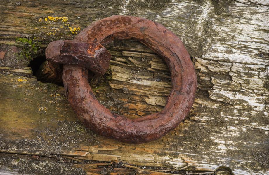 Rusted Ring