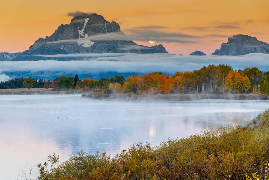 Sunrise and Moon Set at Ox Bow Bend