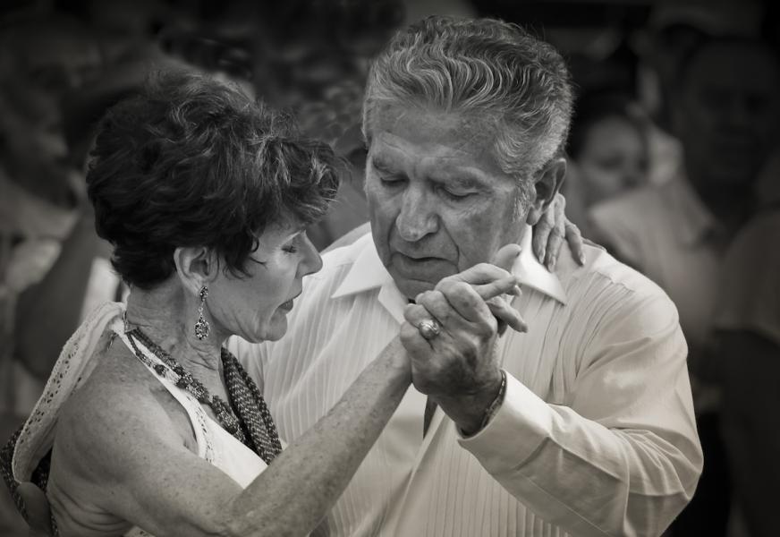 Tango Moment